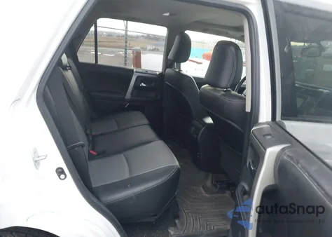 2016 Toyota 4Runner Sr5 Premium z USA, uszkodzony, nr VIN JTEBU5JR2G5303314